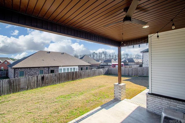 5704 Bridgeport Lane, Bryant, AR 72022