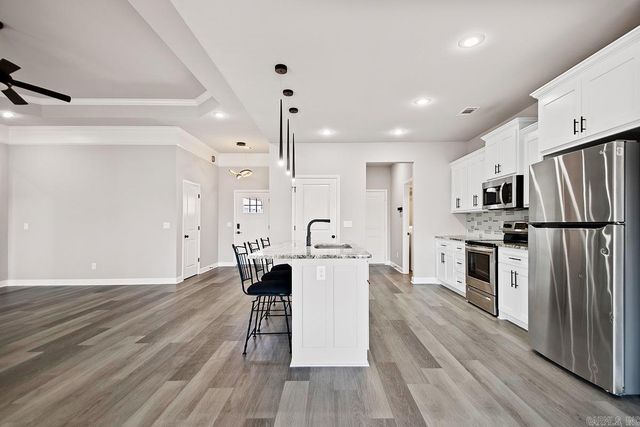 5704 Bridgeport Lane, Bryant, AR 72022