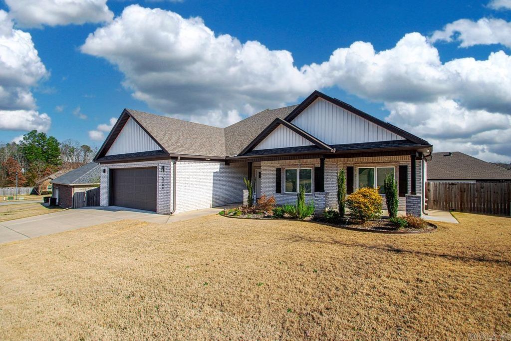 5704 Bridgeport Lane, Bryant, AR 72022