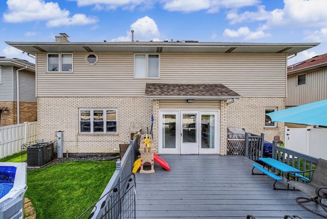 10745 LOCKWOOD Avenue, Oak Lawn, IL 60453