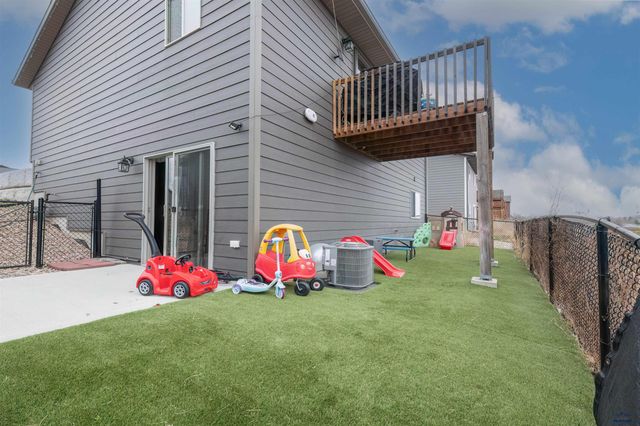 4439 AVENUE A, Rapid City, SD 57703