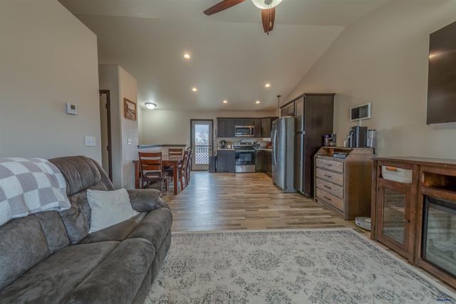 4439 AVENUE A, Rapid City, SD 57703