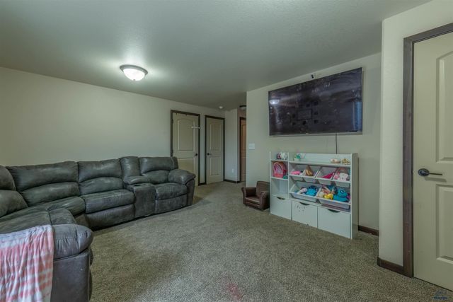 4439 AVENUE A, Rapid City, SD 57703