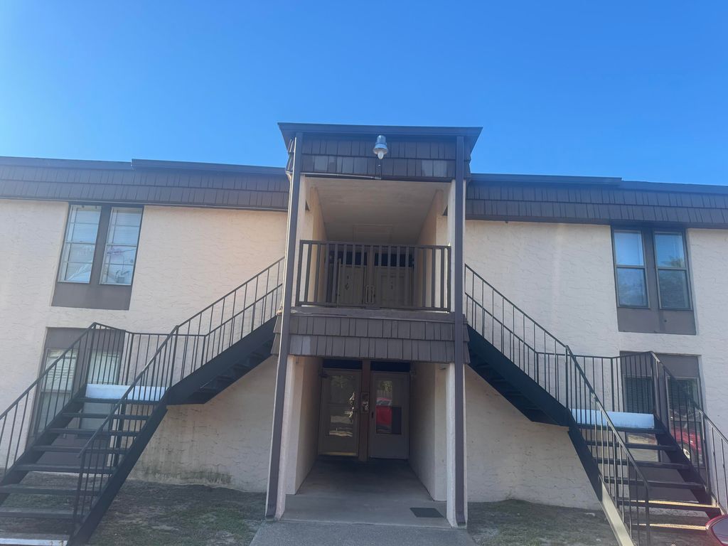 403 NW Marshall Court 2, Fort Walton Beach, FL 32548