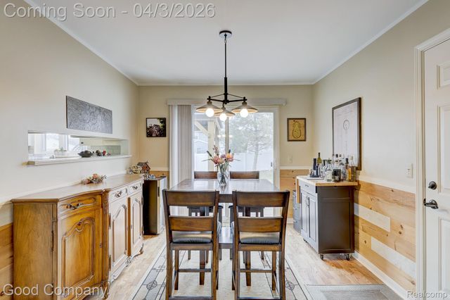 193 Linhart Street, Novi, MI 48377