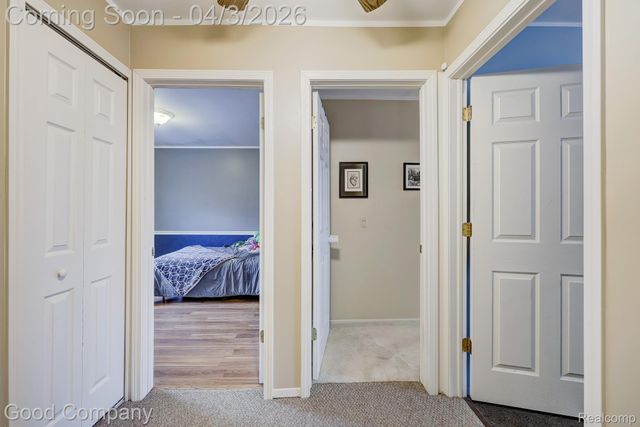 193 Linhart Street, Novi, MI 48377