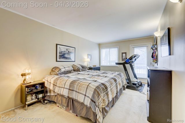 193 Linhart Street, Novi, MI 48377