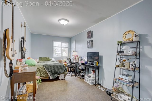 193 Linhart Street, Novi, MI 48377