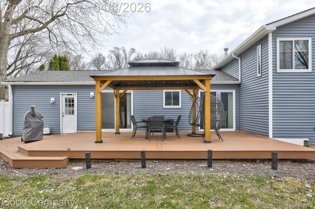 193 Linhart Street, Novi, MI 48377