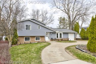 193 Linhart Street, Novi, MI 48377