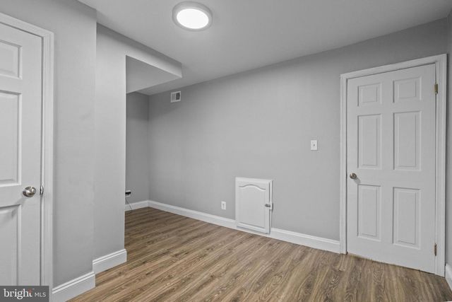 823 NEWINGTON AVE, Baltimore, MD 21217