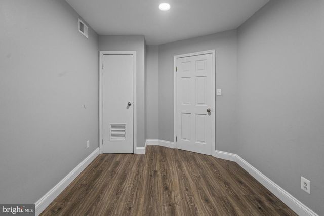 823 NEWINGTON AVE, Baltimore, MD 21217