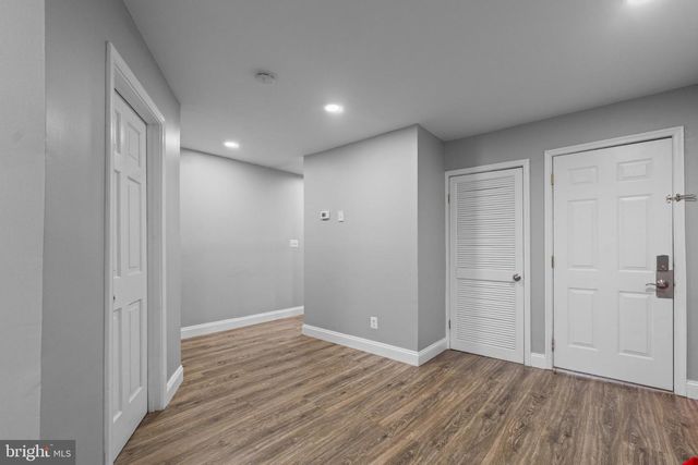 823 NEWINGTON AVE, Baltimore, MD 21217