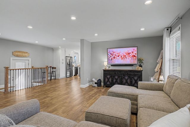 104 Scotch Ct, Hendersonville, TN 37075