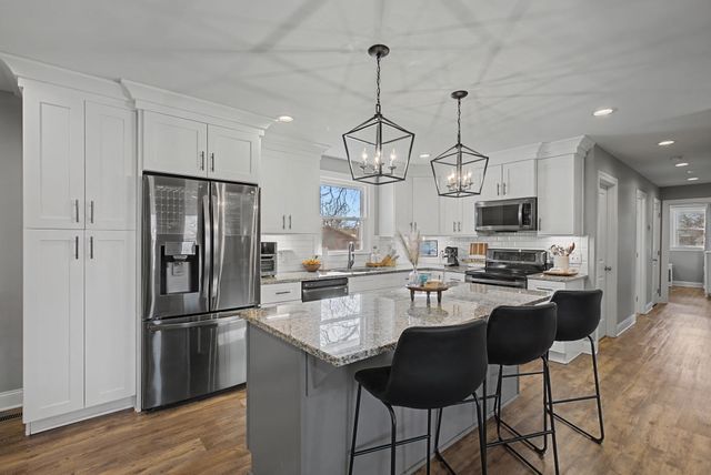 104 Scotch Ct, Hendersonville, TN 37075