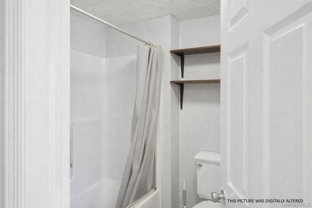 346 Maple Avenue, Riverhead, NY 11901