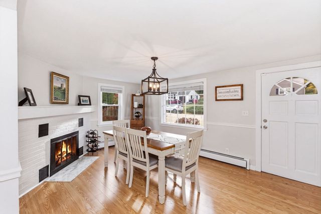 14 Winslow Rd, Sharon, MA 02067