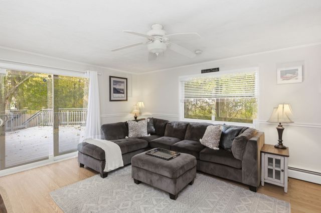 14 Winslow Rd, Sharon, MA 02067