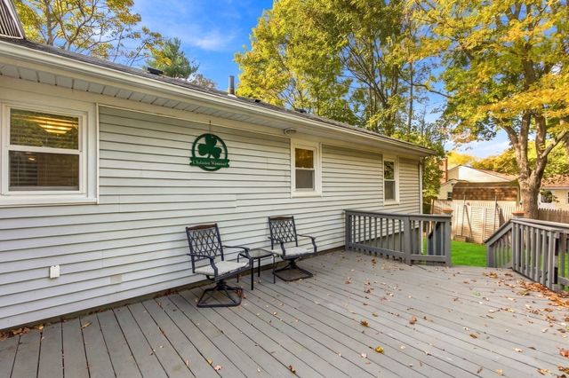 14 Winslow Rd, Sharon, MA 02067