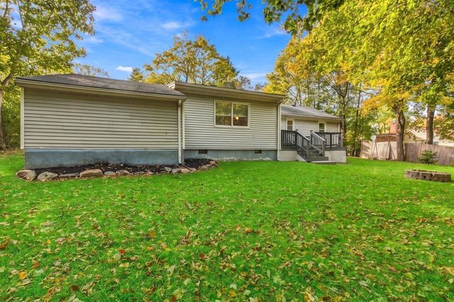14 Winslow Rd, Sharon, MA 02067