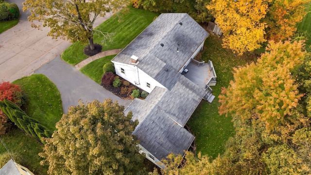 14 Winslow Rd, Sharon, MA 02067