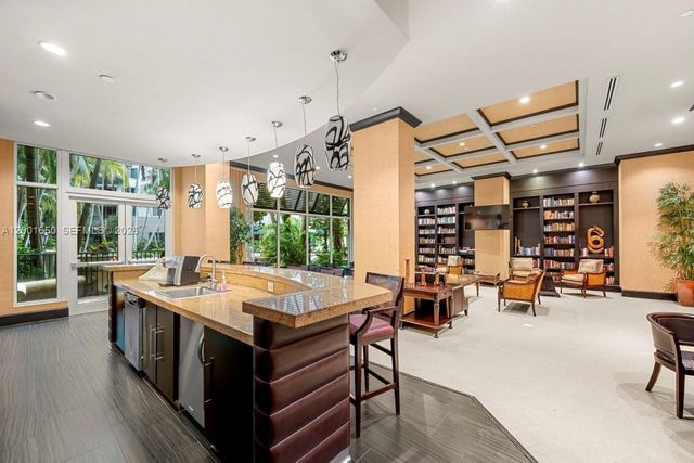 510 NW 84th Ave 429, Plantation, FL 33324