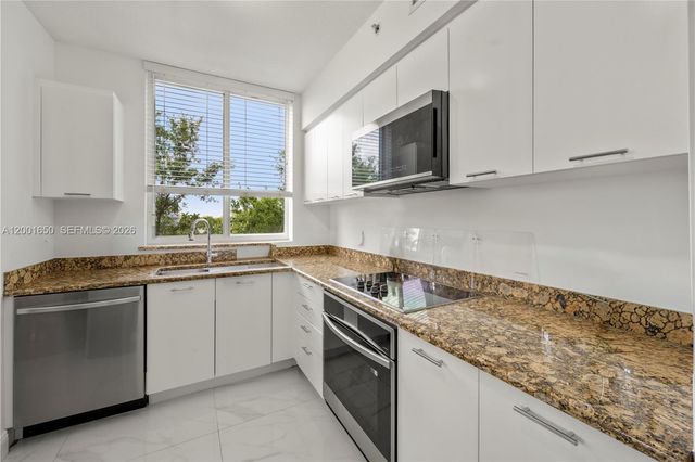 510 NW 84th Ave 429, Plantation, FL 33324