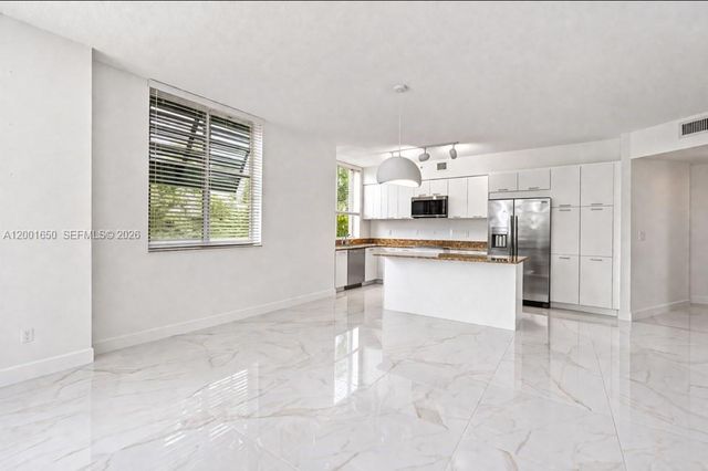 510 NW 84th Ave 429, Plantation, FL 33324