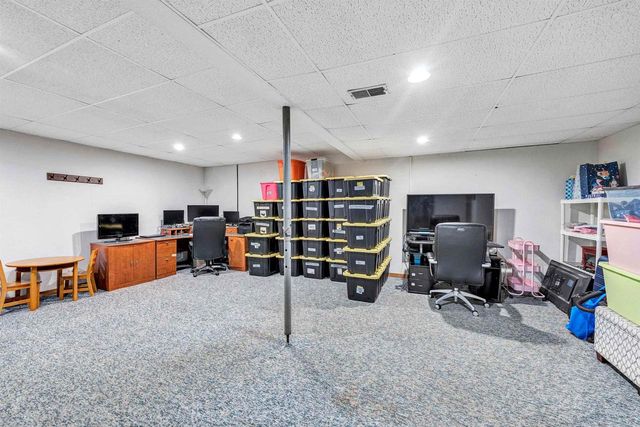 E1195 LARSON ROAD, Waupaca, WI 54981