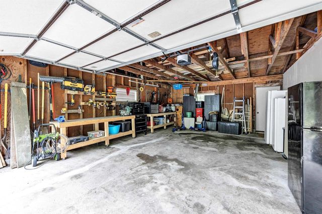 E1195 LARSON ROAD, Waupaca, WI 54981