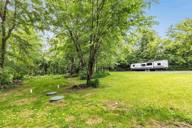 E1195 LARSON ROAD, Waupaca, WI 54981