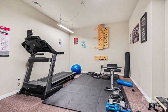 10501 Olde Irongate Lane, Mint Hill, NC 28227