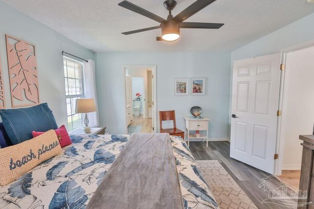 6935 Kapok Dr, Milton, FL 32583