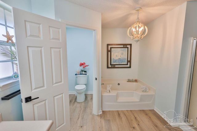 6935 Kapok Dr, Milton, FL 32583