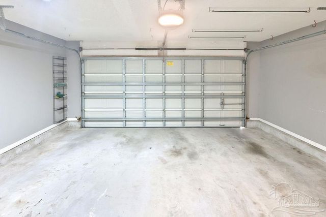 6935 Kapok Dr, Milton, FL 32583