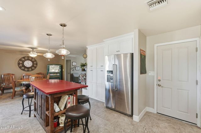 3470 E PARADISE Drive, Phoenix, AZ 85028