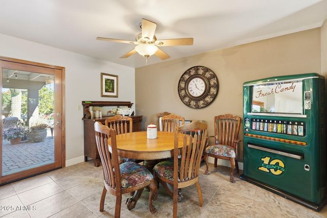 3470 E PARADISE Drive, Phoenix, AZ 85028