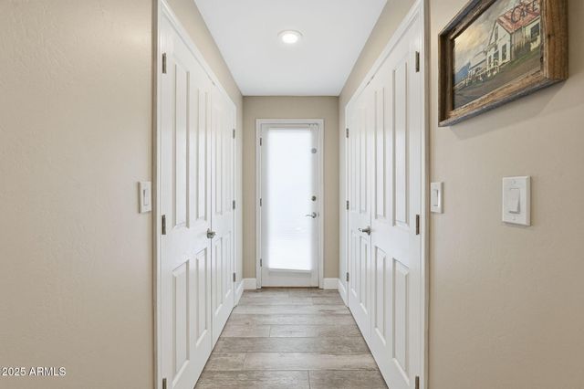 3470 E PARADISE Drive, Phoenix, AZ 85028