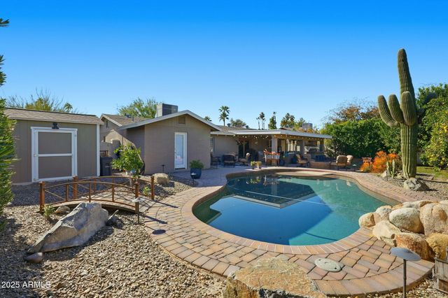 3470 E PARADISE Drive, Phoenix, AZ 85028