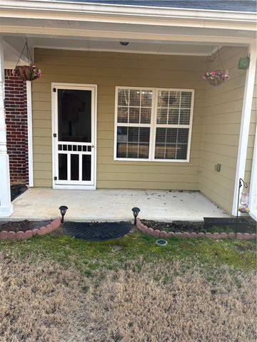 2560 Rosehill Circle, Lithia Springs, GA 30122