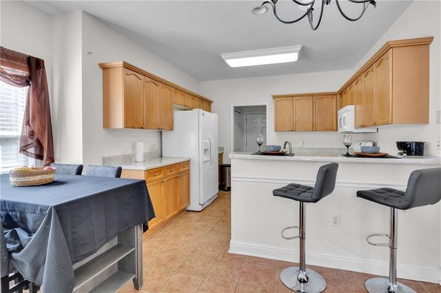 2560 Rosehill Circle, Lithia Springs, GA 30122