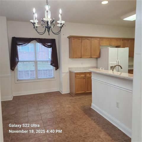 2560 Rosehill Circle, Lithia Springs, GA 30122