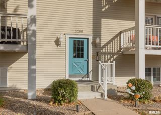 3260 Parkwild Dr Apt 3D, Bettendorf, IA 52722