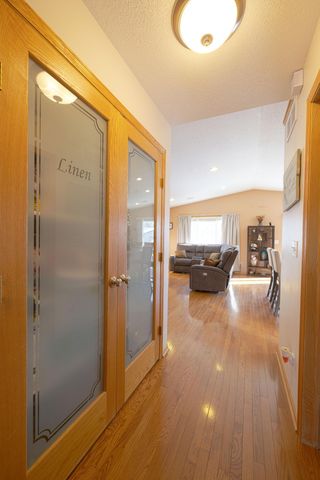 6408 Cavell Avenue N, Brooklyn Park, MN 55428