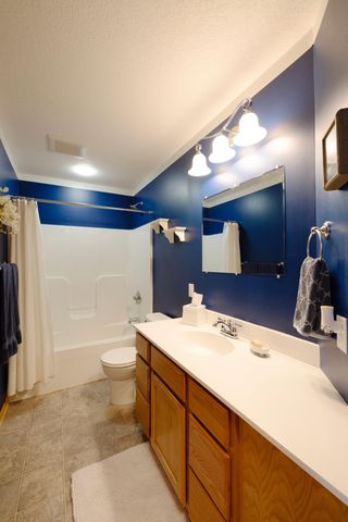 6408 Cavell Avenue N, Brooklyn Park, MN 55428