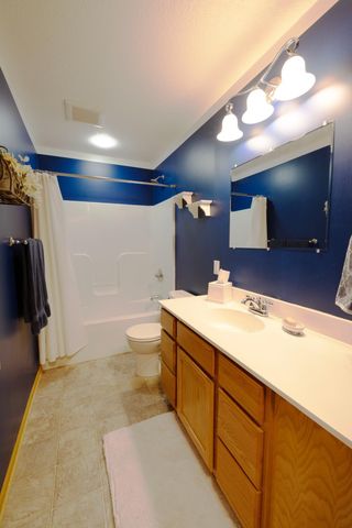 6408 Cavell Avenue N, Brooklyn Park, MN 55428