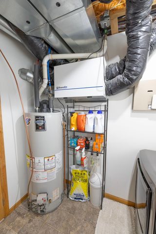 6408 Cavell Avenue N, Brooklyn Park, MN 55428