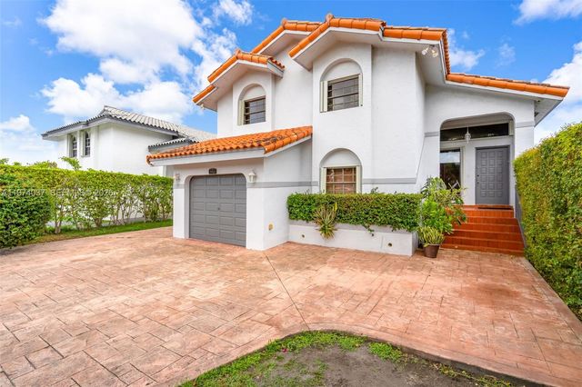 9911 SW 136th Ct, Miami, FL 33186