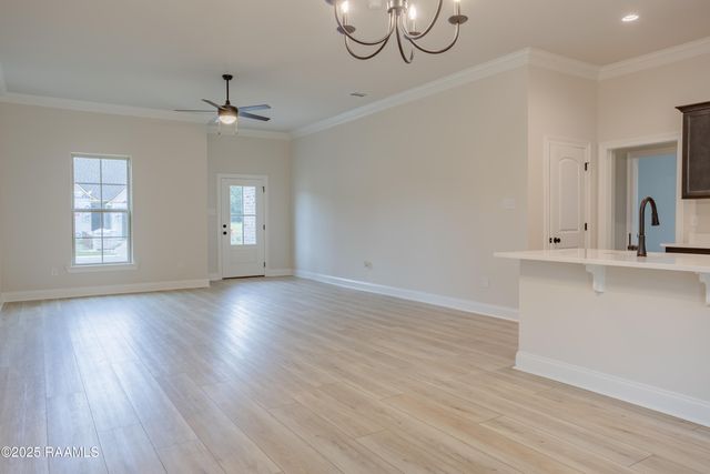 112 Oak Haven Drive, Lafayette, LA 70507