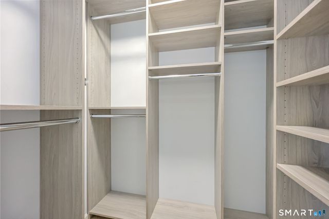 76 Fawn Ridge Lane 76, Norwalk, CT 06851